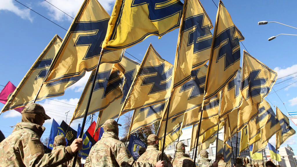 «Patriotas» motivados del batallón Azov