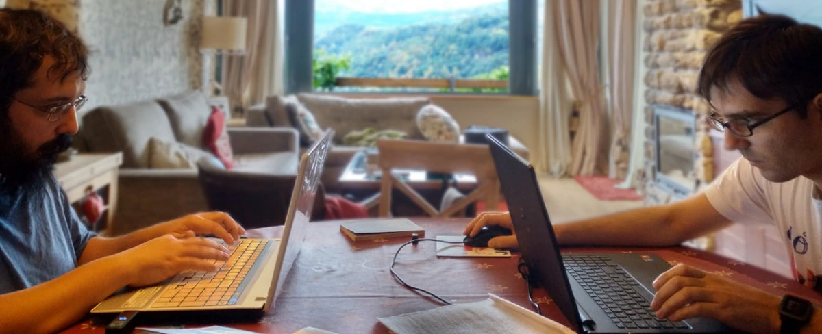 Hipérbola Janus cumple 5 años