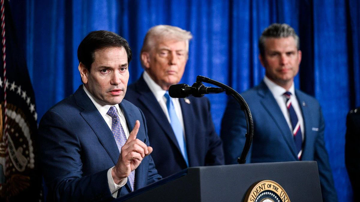 Donald Trump durante una rueda de prensa junto a Marco Rubio, secretario de Estado del gobierno estadounidense. Personaje clave, según fuentes oficiales, en la operación de captura de Nicolás Maduro.